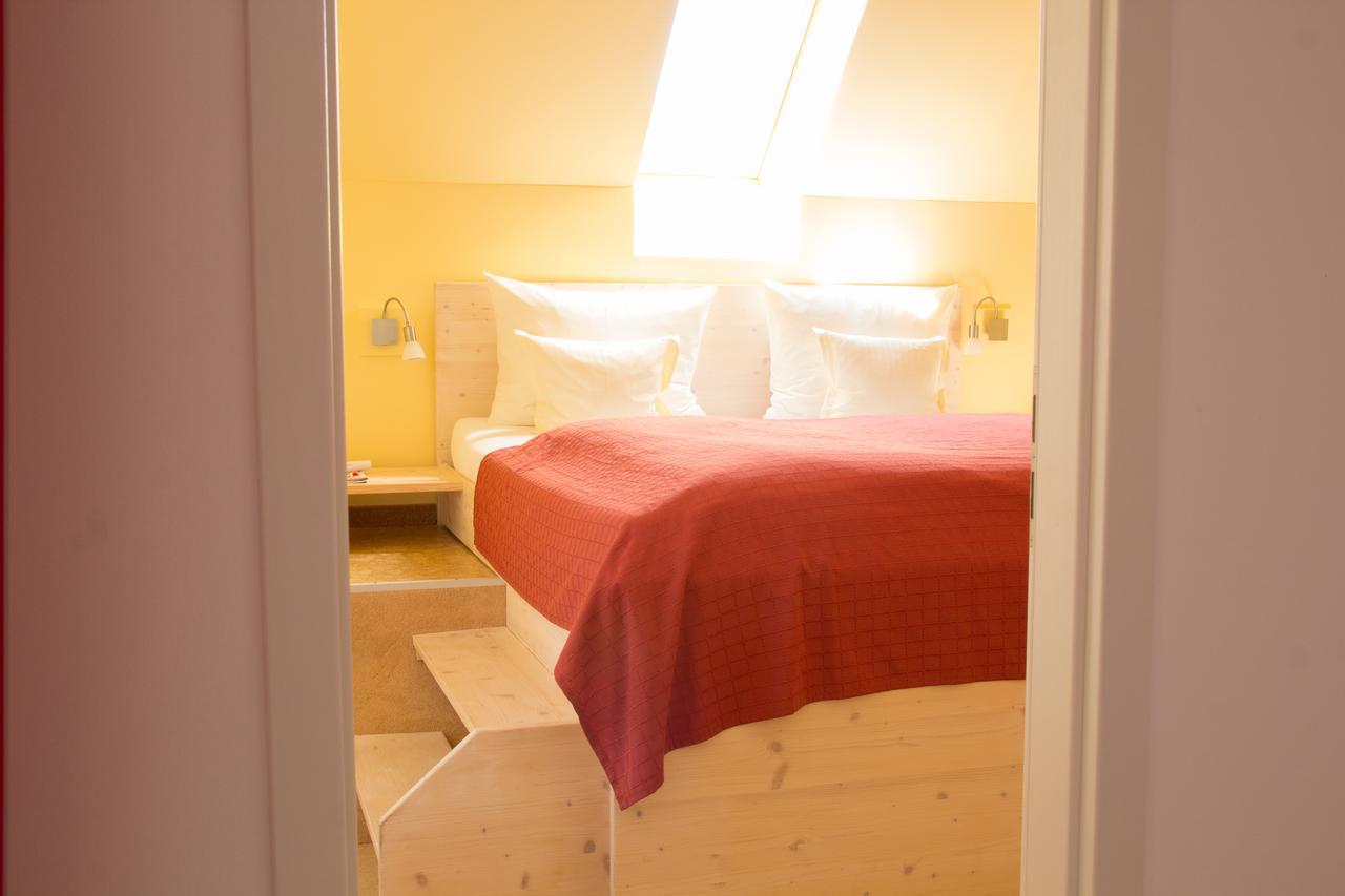Hotel Gewuerzmuehle Берхинг Екстериор снимка